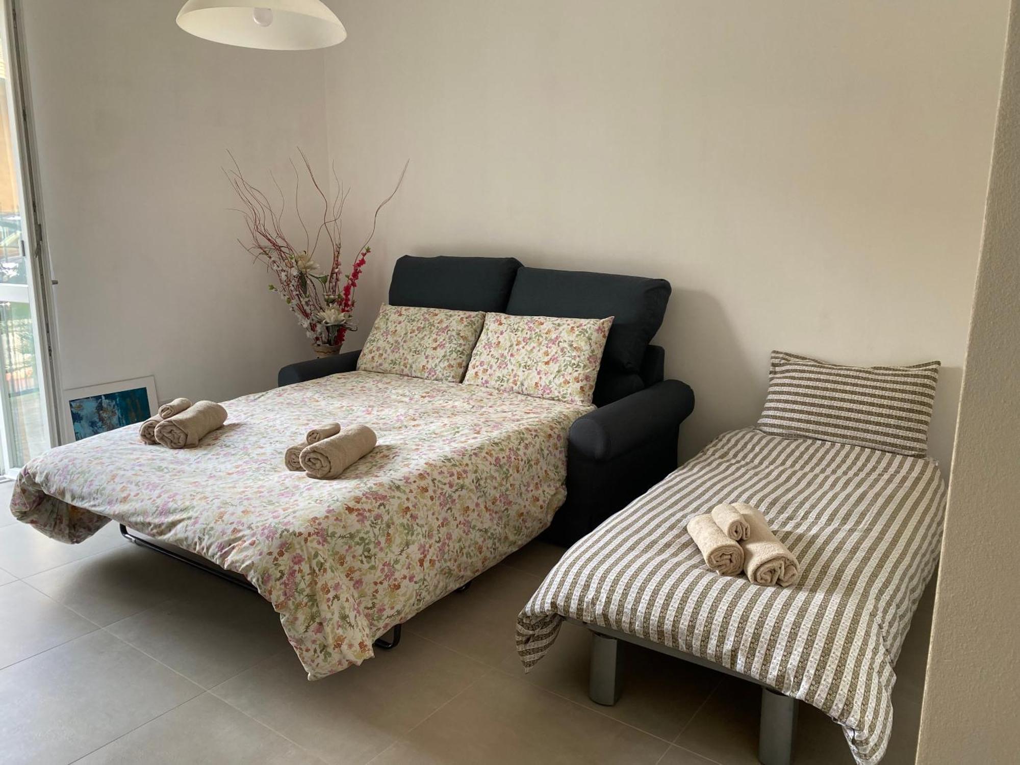 Luna Apartment Verbania Buitenkant foto