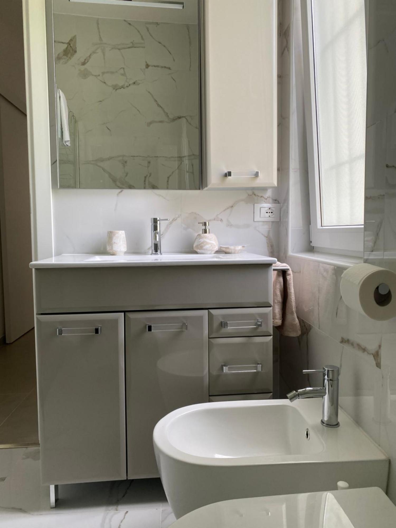 Luna Apartment Verbania Buitenkant foto